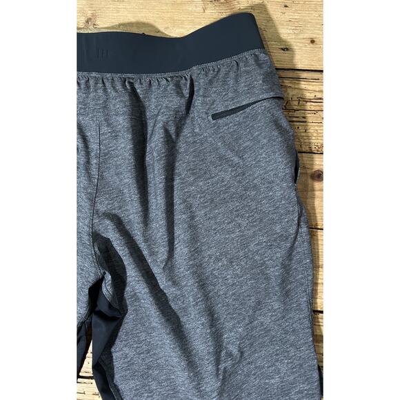 Lululemon Men Sz L Heathered Texture Printed Grey Deep Coal T.H.E. Linerless 9” - Picture 6 of 8